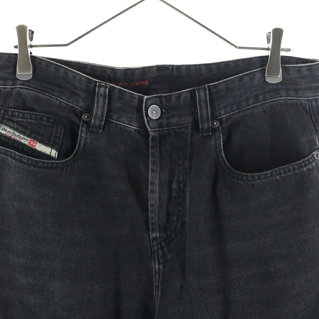 DIESEL(ディーゼル) 2001 D-MACRO マクロ ボタンフライデニムパンツ ブラック A11598