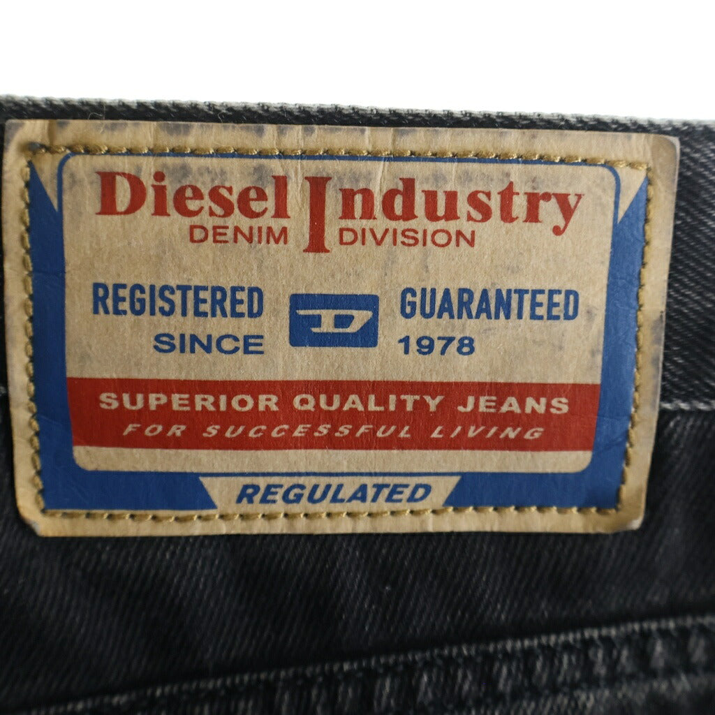 DIESEL(ディーゼル) 2001 D-MACRO マクロ ボタンフライデニムパンツ ブラック A11598