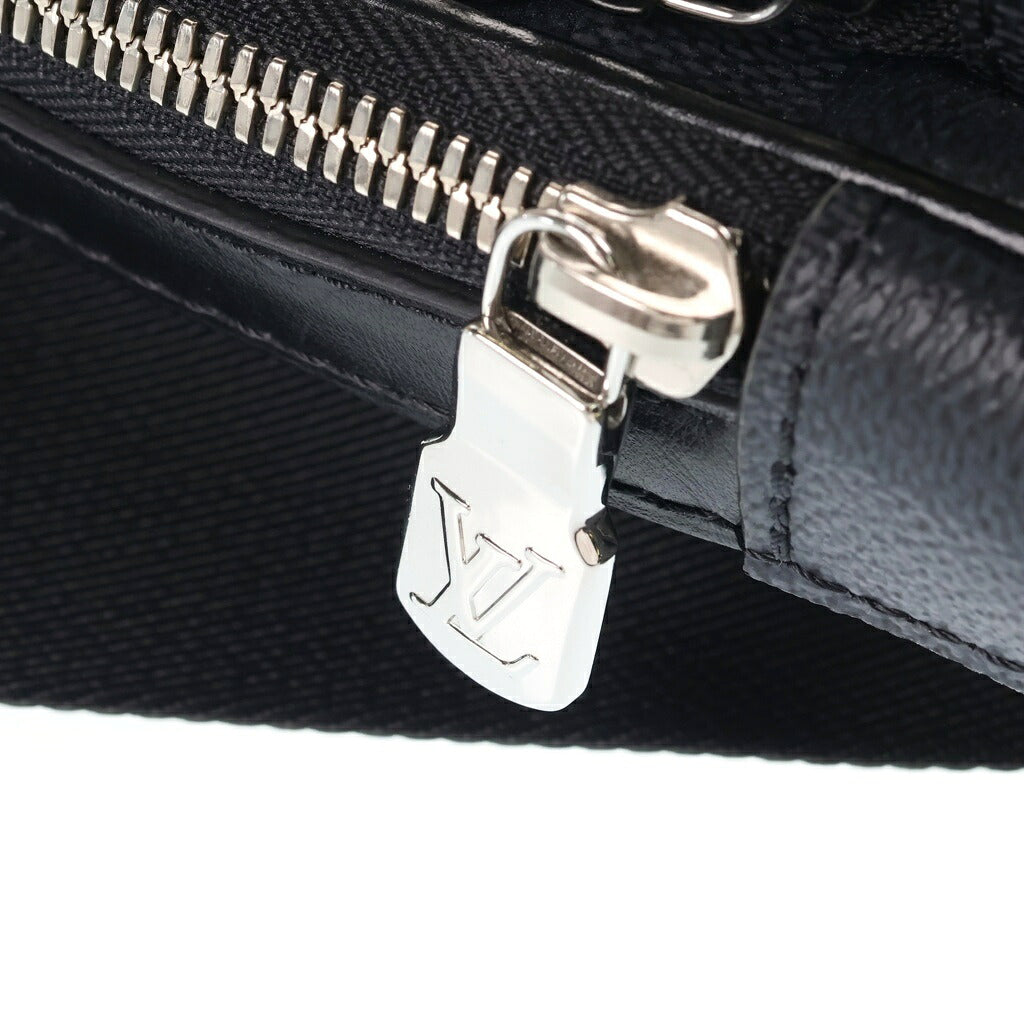 LOUIS VUITTON(ルイヴィトン) ダミエ グラフィット アヴェニュー PVCスリングバッグ ブラック N45302 RFID