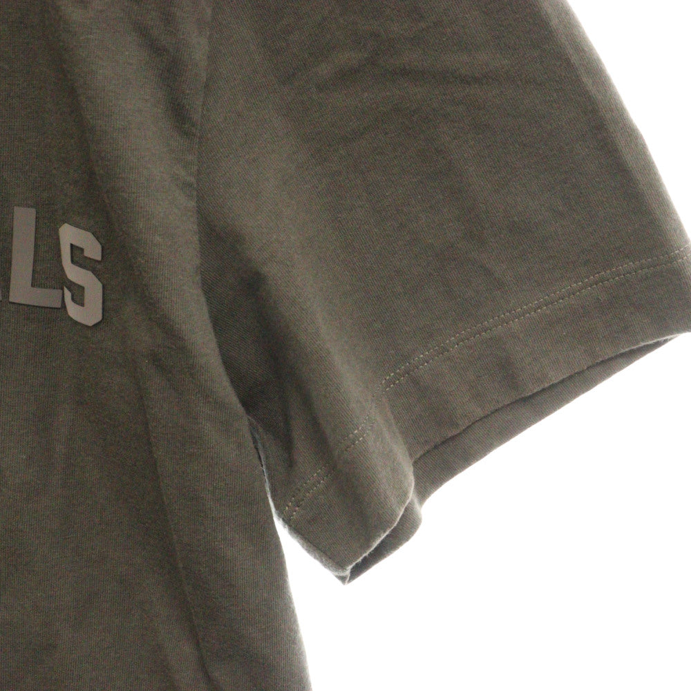 FOG Essentials(エフオージー エッセンシャルズ) フロント ラバーロゴ 半袖Tシャツ ダークブラウン