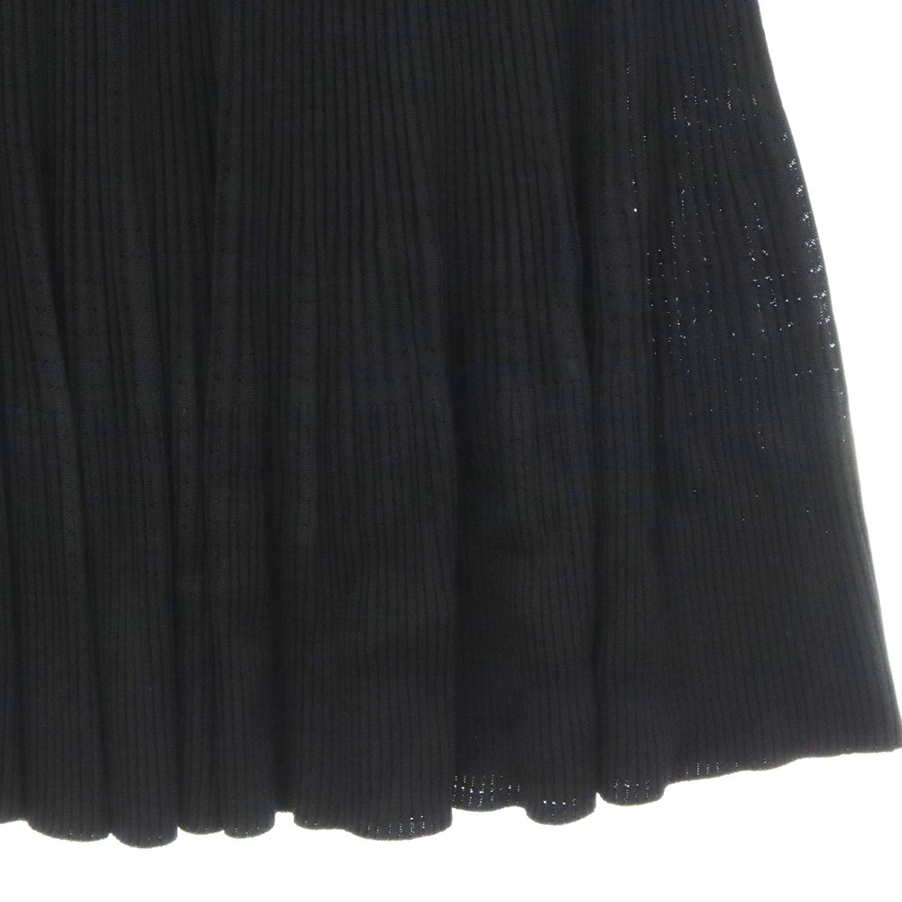 GIANNI VERSACE(ジャンニ ヴェルサーチ) メッシュ プリーツ スカート レディース ブラック A76414