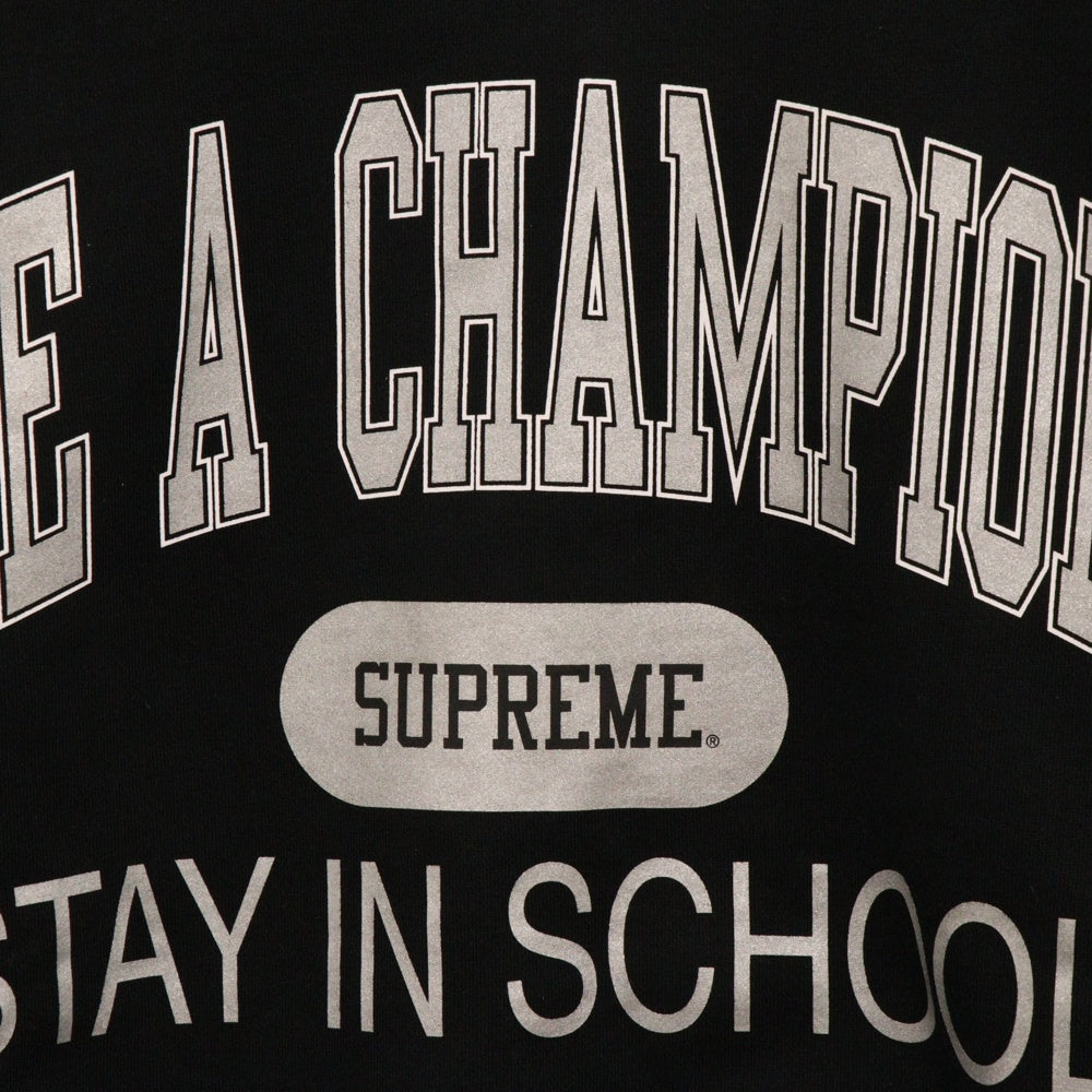 SUPREME(シュプリーム) 18SS Champion Stay In School Crew Neck Sweatshirt メタリックロゴプリントクルーネックスウェットトレーナー ブラック