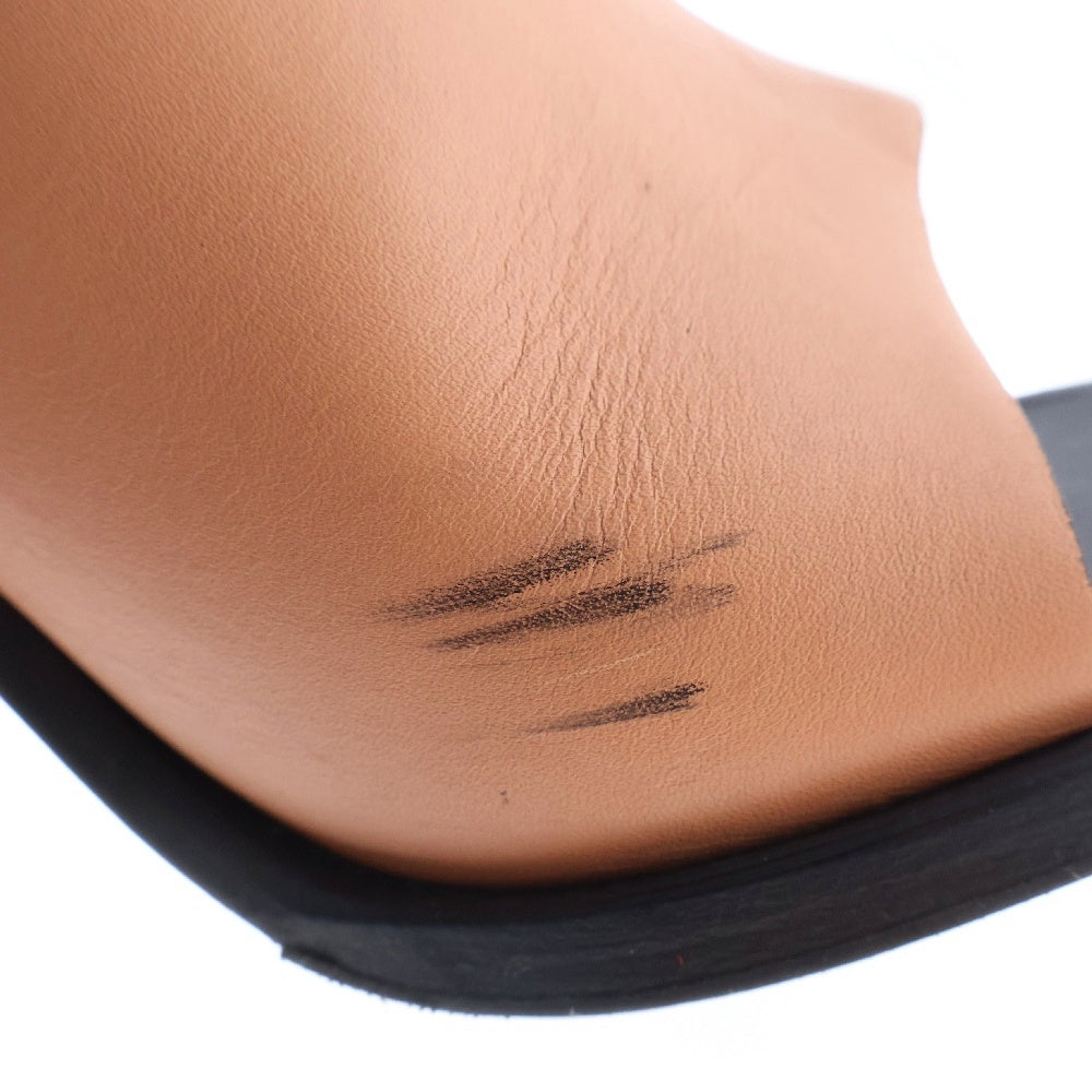 CELINE(セリーヌ) フィービー期 アンクルベルテッド ヒール パンプス ベージュ レディース