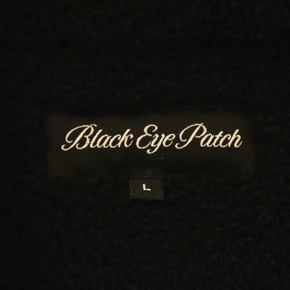 THE BLACK EYE PATCH(ブラックアイパッチ) ロゴパッチ付き 内ボア ジップアップジャケット ブラック