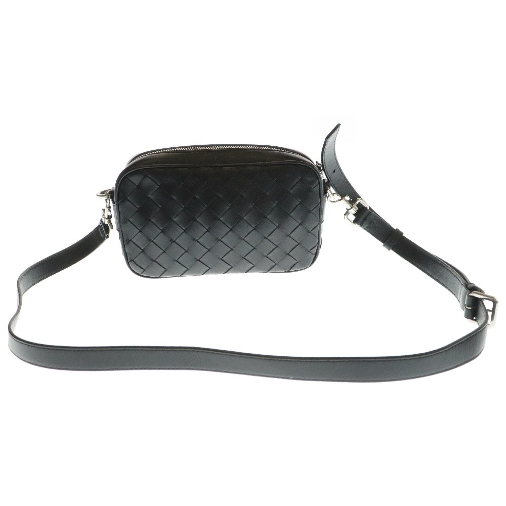 BOTTEGA VENETA(ボッテガヴェネタ) ミニ イントレチャート カメラ レザー ショルダーバッグ ブラック 765911 V2HL18803