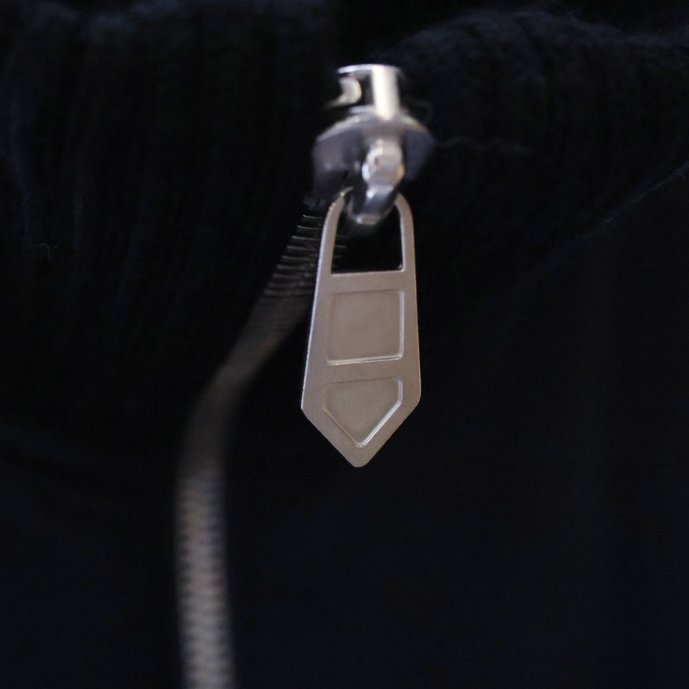 HERMES(エルメス) レザーパッチ ナイロン 中綿 パファージャケット ブラック