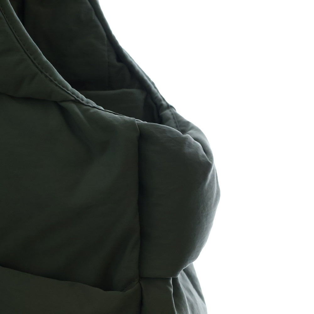 BOTTEGA VENETA(ボッテガヴェネタ) パデッドウーブンナイロン ダウンベスト カーキ 644982 VF4K0