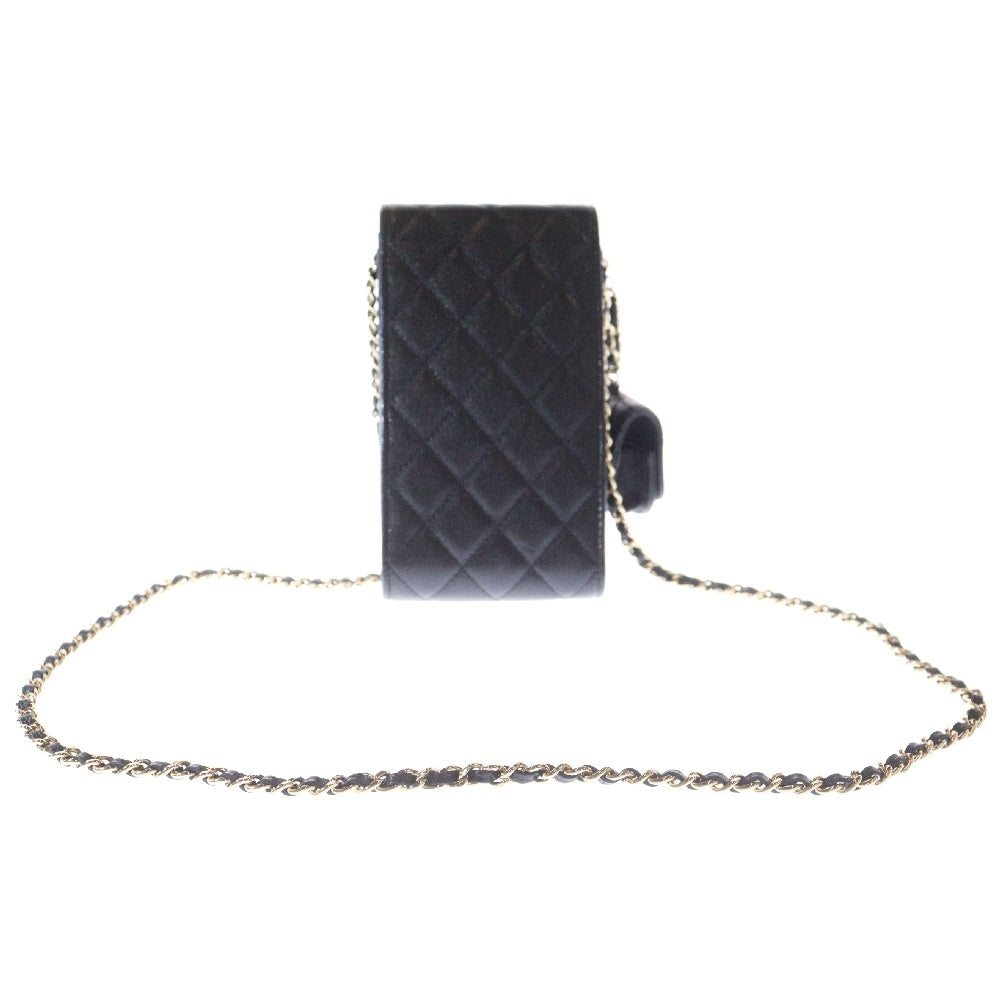 CHANEL(シャネル) マトラッセ ココマーク キャビアスキン チェーンショルダー スマートフォンケース エアポッズケース 32番台 ブラック レディース AP2970