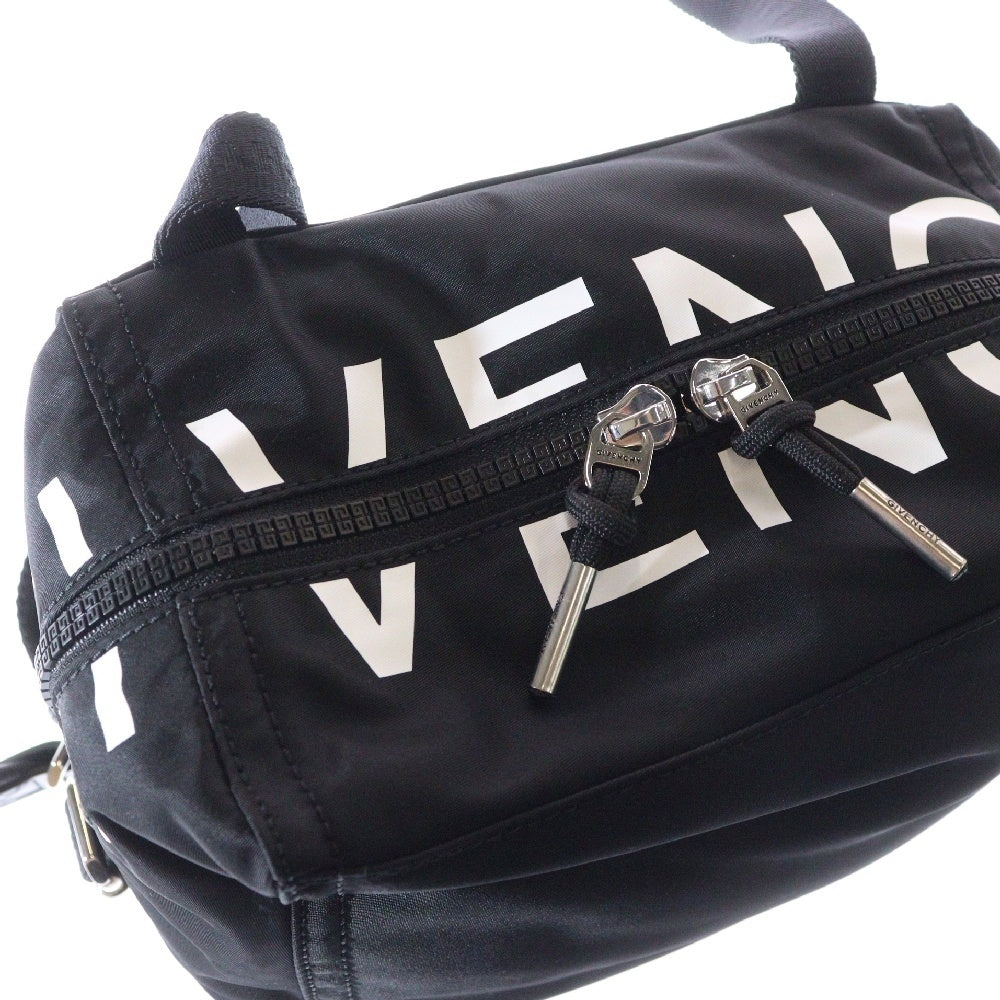 GIVENCHY(ジバンシィ) G-ZIP TOILET BAG ラウンドジップ トイレタリー ナイロンショルダーバッグ ブラック BK60EDK