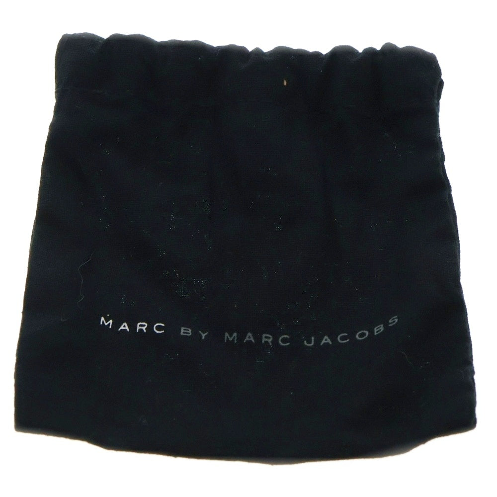 MARC BY MARC JACOBS(マーク バイ マーク ジェイコブス) ロゴ バングル ブレスレット ゴールド レディース
