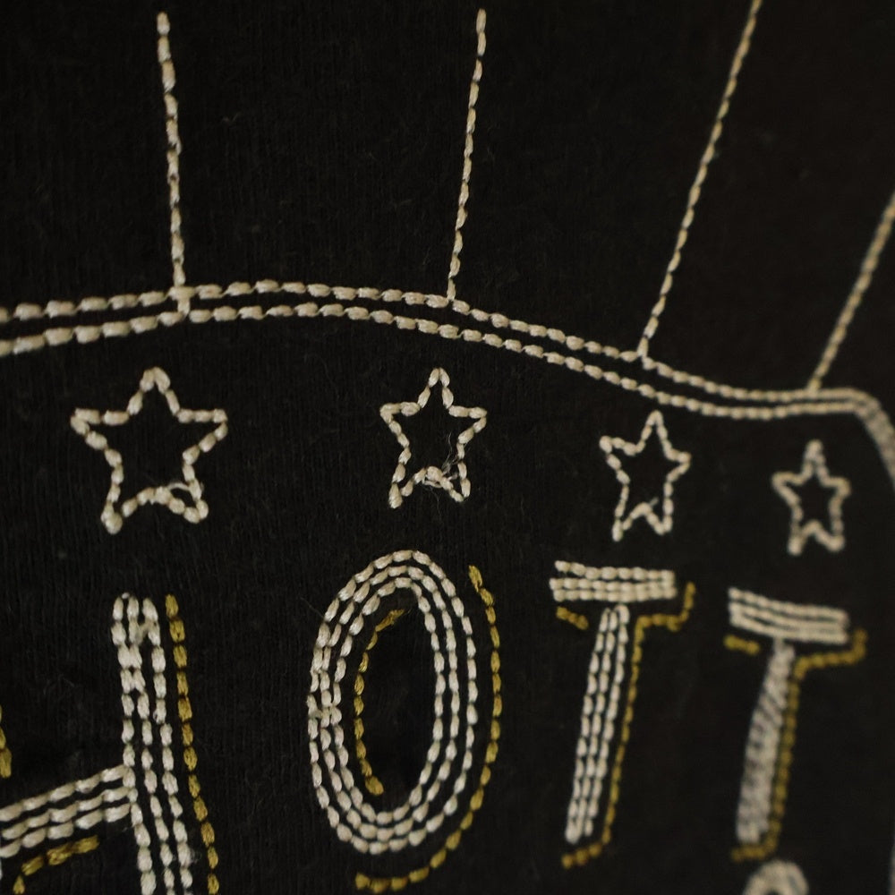 SCHOTT(ショット) ロゴ刺繍 クルーネック半袖Tシャツ カットソー ブラック