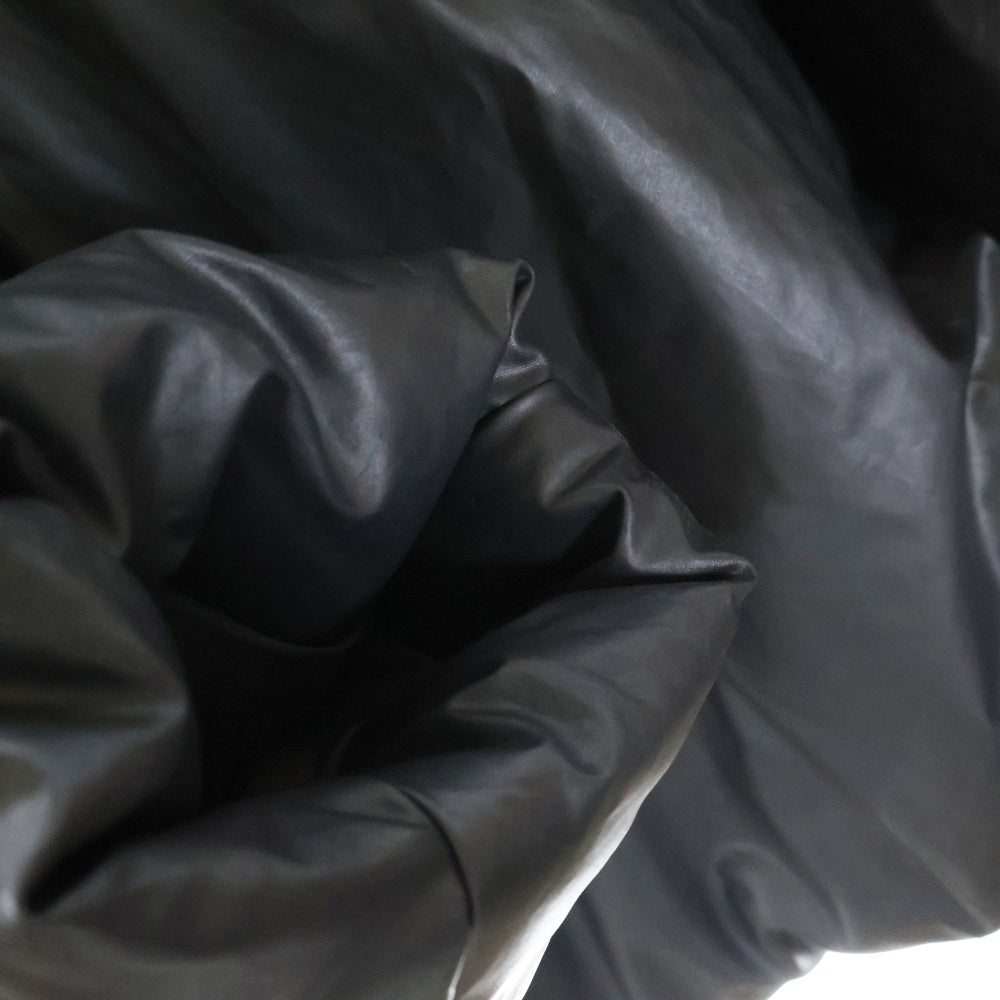 YEEZY GAP(イージーギャップ) ROUND JACKET 中綿 コーティング ボタンレス ラウンドダウンジャケット ブラック 801132-00
