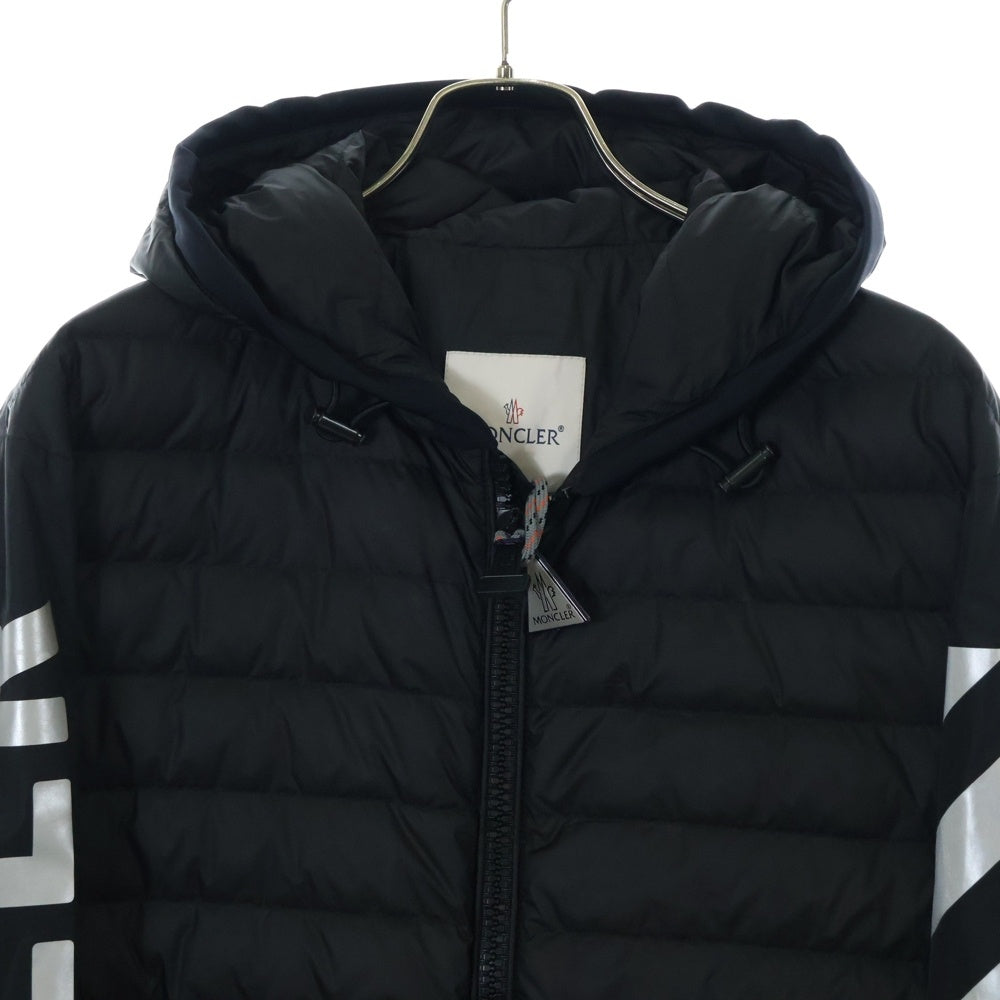 MONCLER(モンクレール) 17SS WHITE TABLIER バックプリント ナイロン ダウンジャケット ブラック C109H4131080 57425