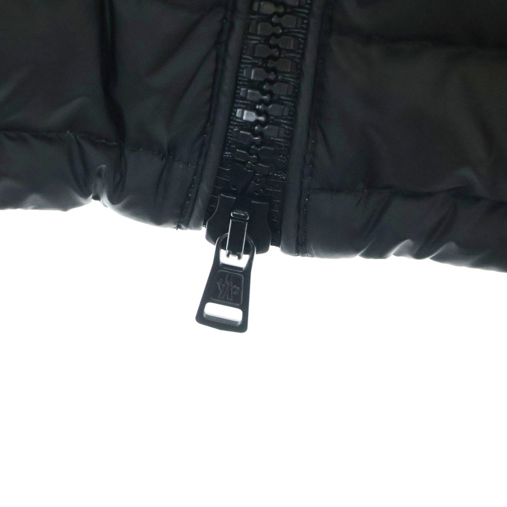 MONCLER(モンクレール) 17SS WHITE TABLIER バックプリント ナイロン ダウンジャケット ブラック C109H4131080 57425