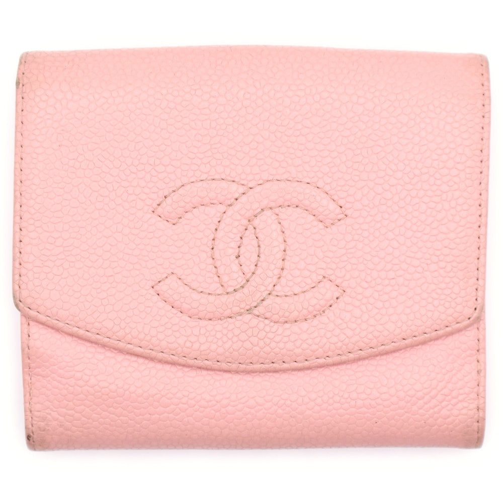 CHANEL(シャネル) タイムレスCC ライン ココマーク キャビアスキン Wフラップ レザー コンパクトウォレット 二つ折り財布 ピンク A13496 9番台 レディース