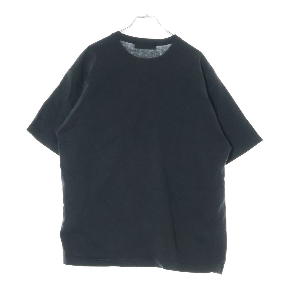 STONE ISLAND(ストーンアイランド) 25SS Pocket Detail Logo T-Shirt ポケット ディティール ロゴプリント クルーネック 半袖Tシャツカットソー チャコールグレー 811521079