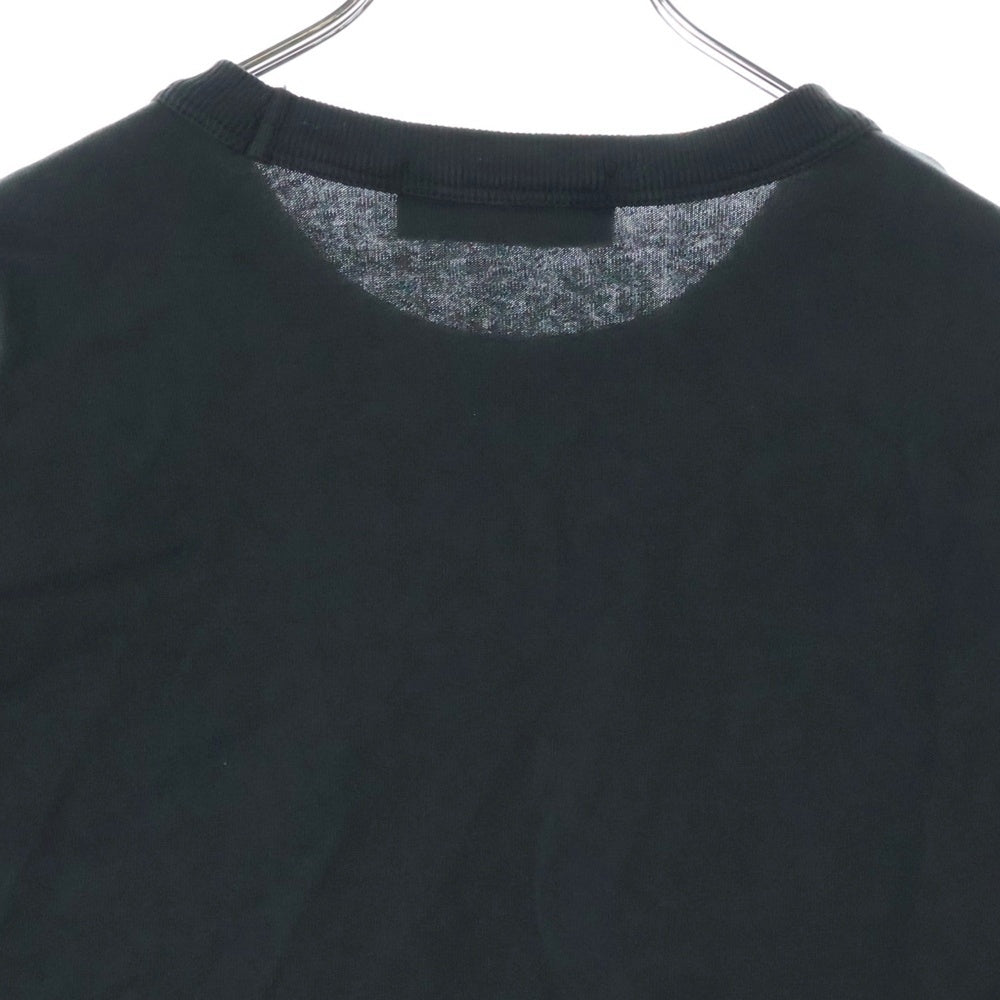 STONE ISLAND(ストーンアイランド) 25SS Pocket Detail Logo T-Shirt ポケット ディティール ロゴプリント クルーネック 半袖Tシャツカットソー チャコールグレー 811521079