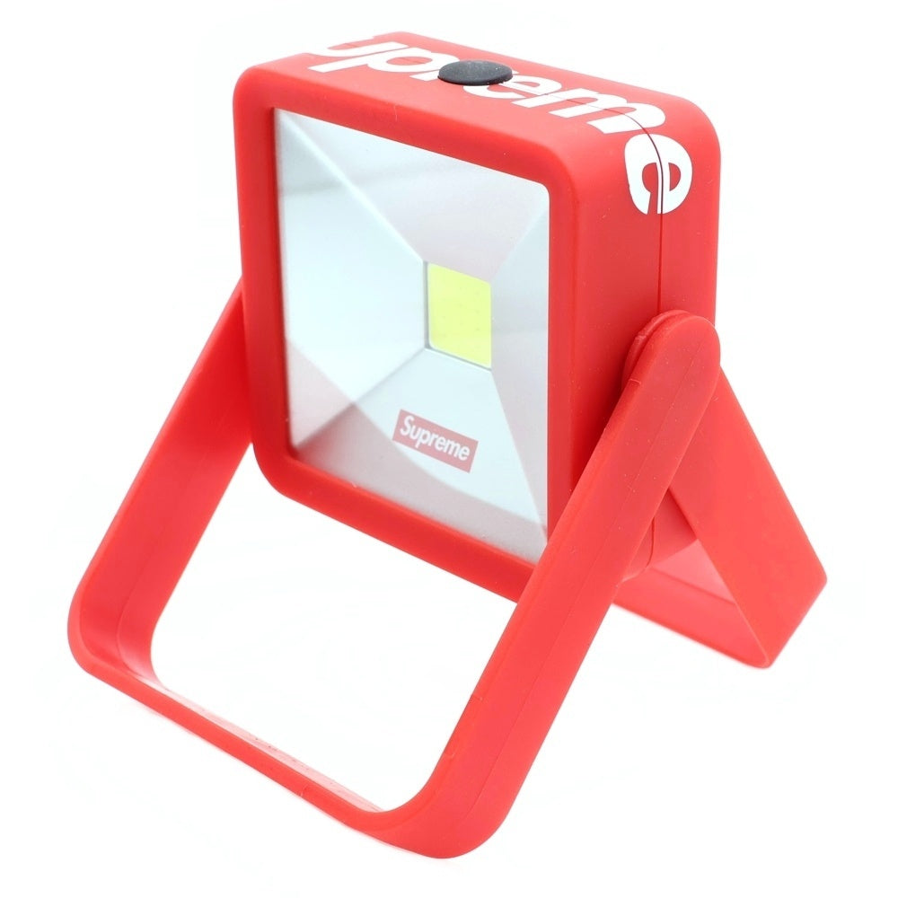 SUPREME(シュプリーム) 18AW Magnetic Kickstand Light マグネティック キックスタンドライト レッド