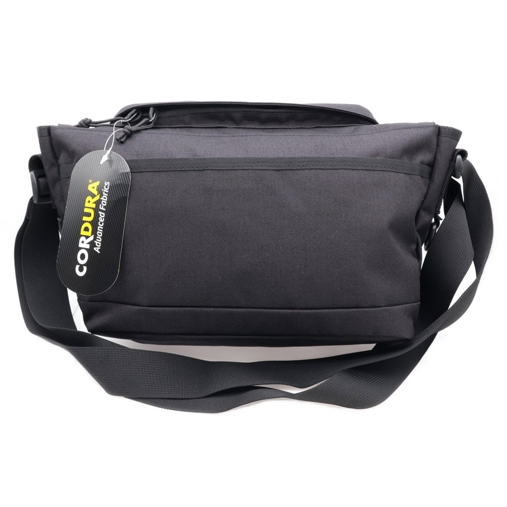 SUPREME(シュプリーム) 24AW Messenger Bag ボックスロゴ メッセンジャーバッグ ショルダーバッグ ブラック