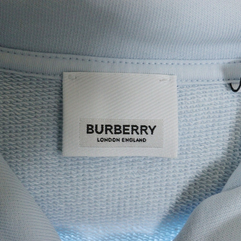 BURBERRY(バーバリー) HORSEFERRY PARKER ホースフェリー プリント スウェット プルオーバーパーカー ライトブルー 8040768