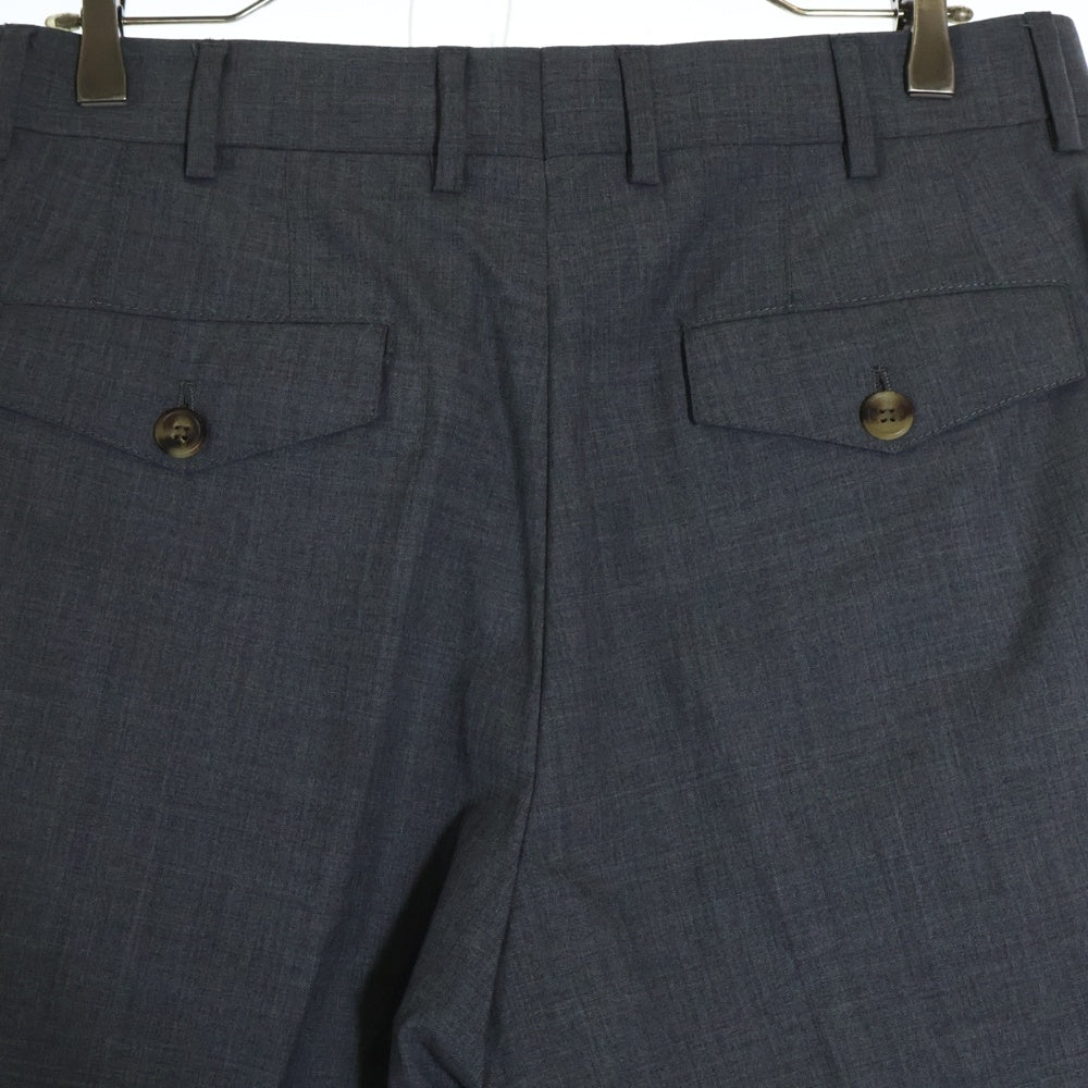 BRUNELLO CUCINELLI(ブルネロクチネリ) LEISURE FIT ウール コットン 2タック ジップフライ テーパード スラックスパンツ グレー M032PE1920