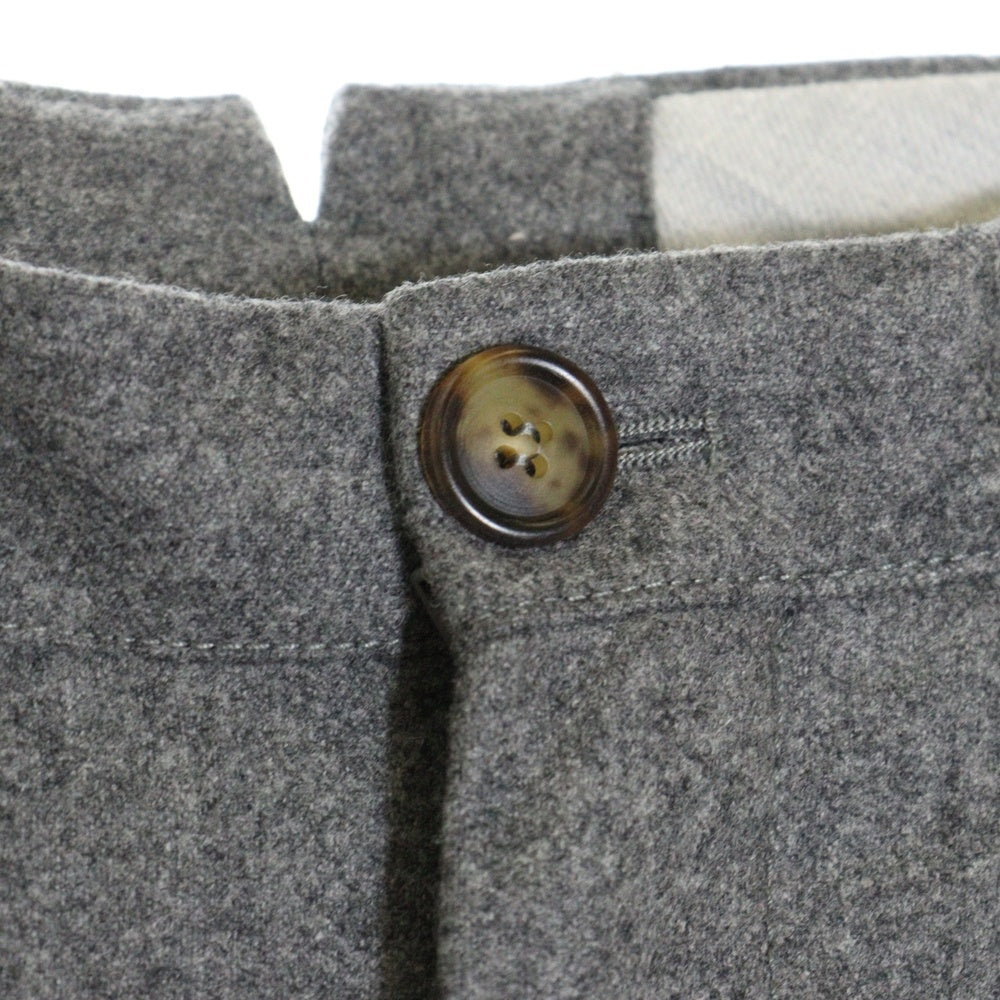 BRUNELLO CUCINELLI(ブルネロクチネリ) センタープレス ジップフライ ウール スラックスパンツ グレー