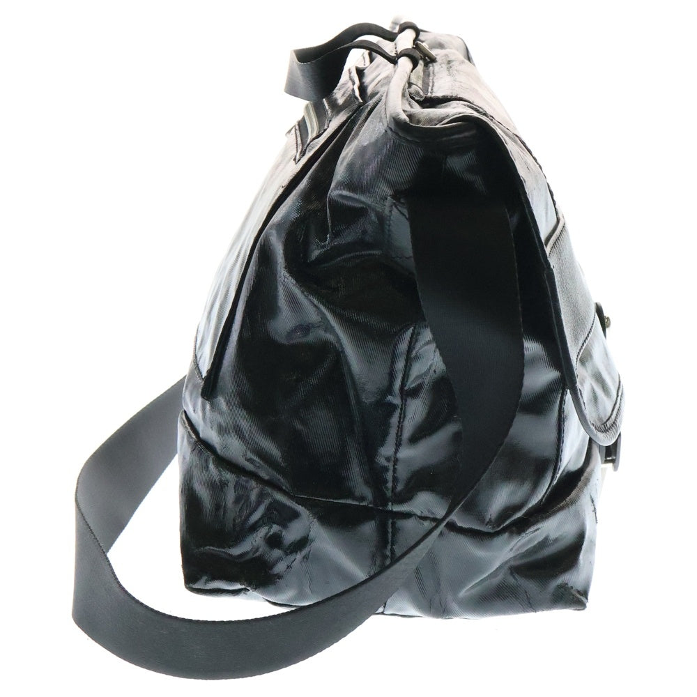 Orobianco(オロビアンコ) エンブレムロゴ刻印プレート レザー切り替え リモンタナイロン ショルダーバッグ ブラック