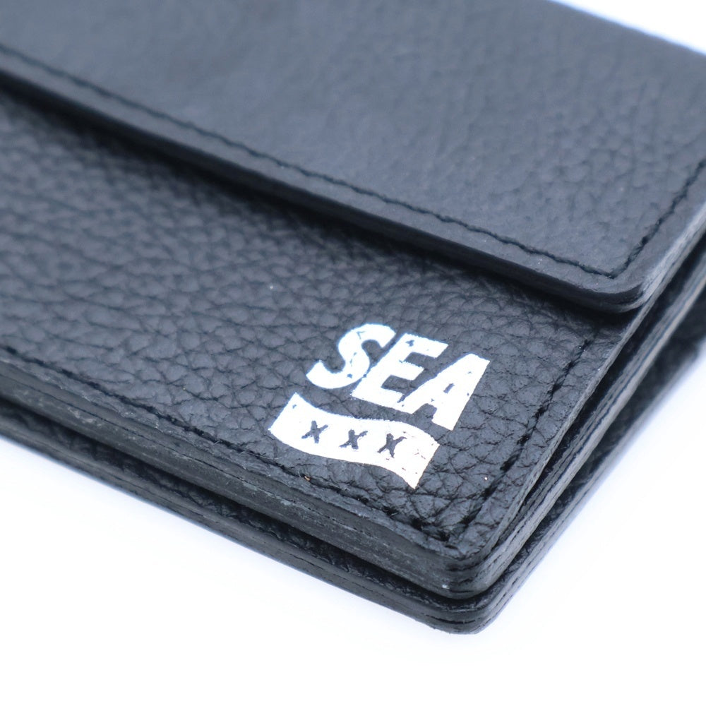 WIND AND SEA(ウィンダンシー) ×GOD SELECTION XXX Leather BI-Fold Wallet ゴッドセレクショントリプルエックス レザー BI-フォールド ウォレット 財布 ブラック WDS-C-GOD-23-Q3-20