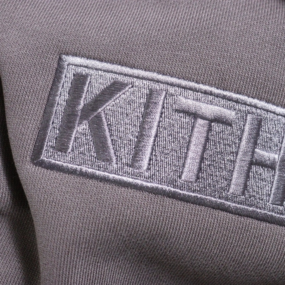 KITH(キス) ボックスロゴ刺繍 プルオーバーパーカー スウェット フーディ ラベンダー