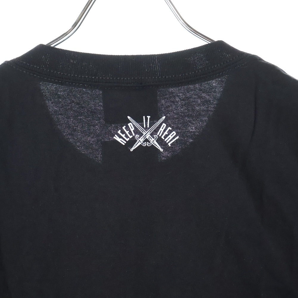 LFYT(エルエフワイティー) FRENCH REVOLUTION LAFAYETTE LOGO TEE フレンチ レボリューション ラファイエット フロントロゴプリント クルーネック半袖Tシャツ ブラック LS210101
