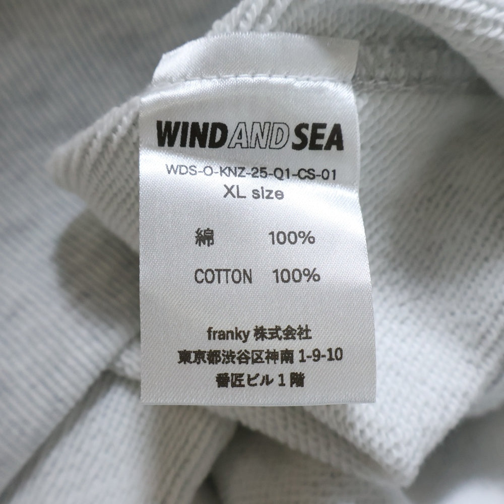 WIND AND SEA(ウィンダンシー) SEA HOODED SWEATSHIRT KNIT LIMITED ロゴプリント プルオーバーパーカー フーディ グレー/ゴールド WDS-O-KNZ-25-Q1-CS-02