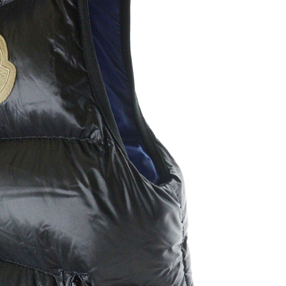 MONCLER(モンクレール) 24AW SUMIDO スミド ジレ バイカラー ジップアップ ナイロンダウン ベスト ブラック/ブルー J20911A00189595GJ