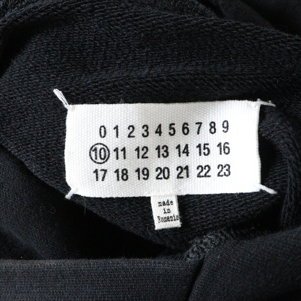 Maison Margiela 10(メゾン マルジェラ) 21SS リバースロゴ アップサイドダウン エンブロイダリー スウェットフーディ プルオーバーパーカー ブラック S50GU0167