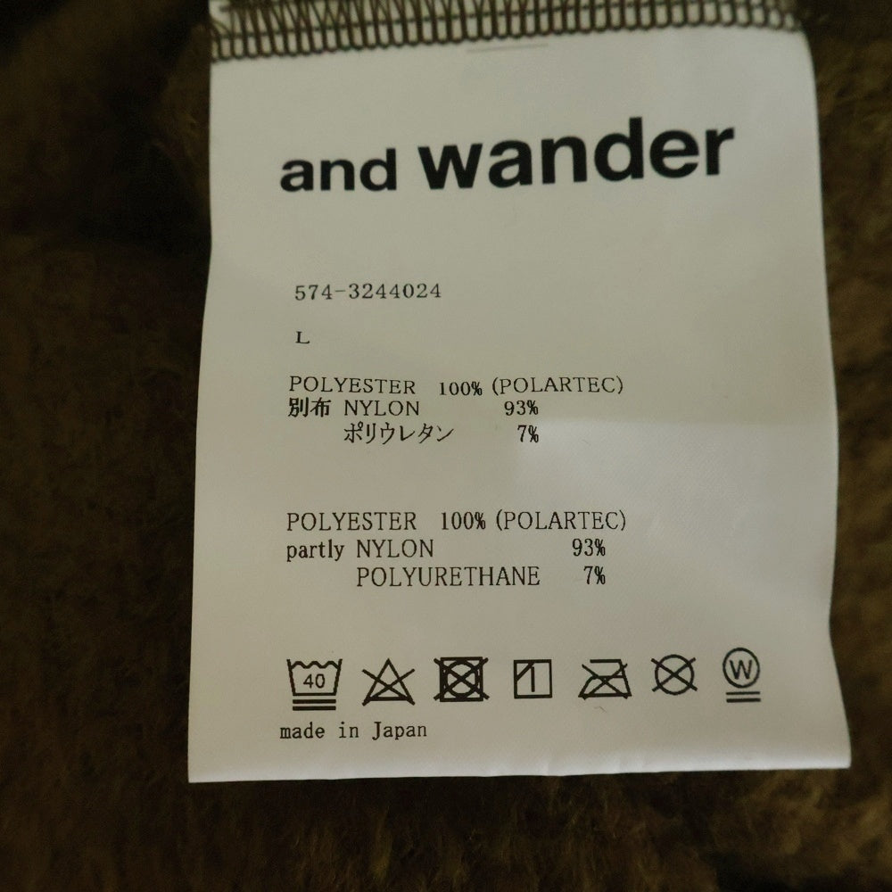 and wander(アンドワンダー) 23AW ×ALPHA DIRECT KNIT PULLOVER アルファダイレクト フロントポケット Vネック ニットセーター カーキ 574-3244024