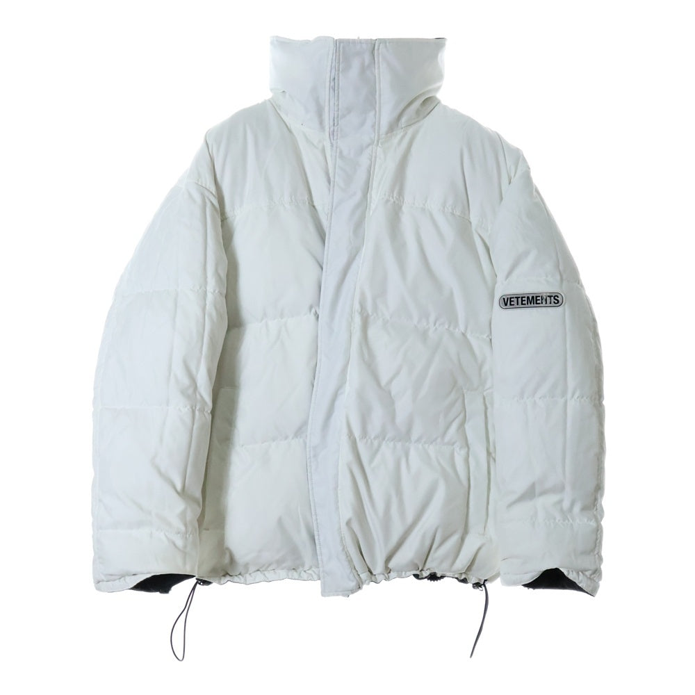 VETEMENTS(ヴェトモン) 19AW REVERSIBLE PUFFER JACKET リバーシブル ダウンジャケット ブラック/ホワイト UAH20JA801