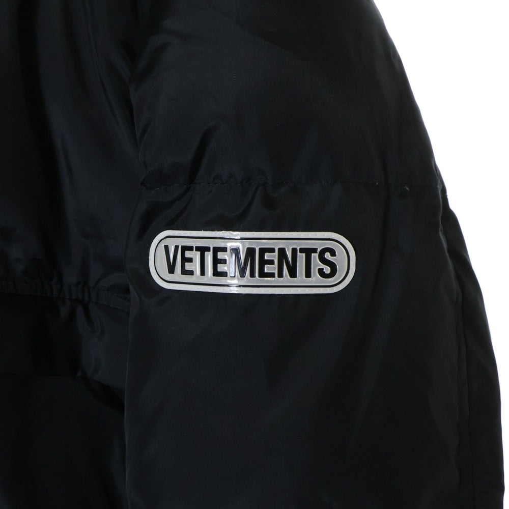 VETEMENTS(ヴェトモン) 19AW REVERSIBLE PUFFER JACKET リバーシブル ダウンジャケット ブラック/ホワイト UAH20JA801