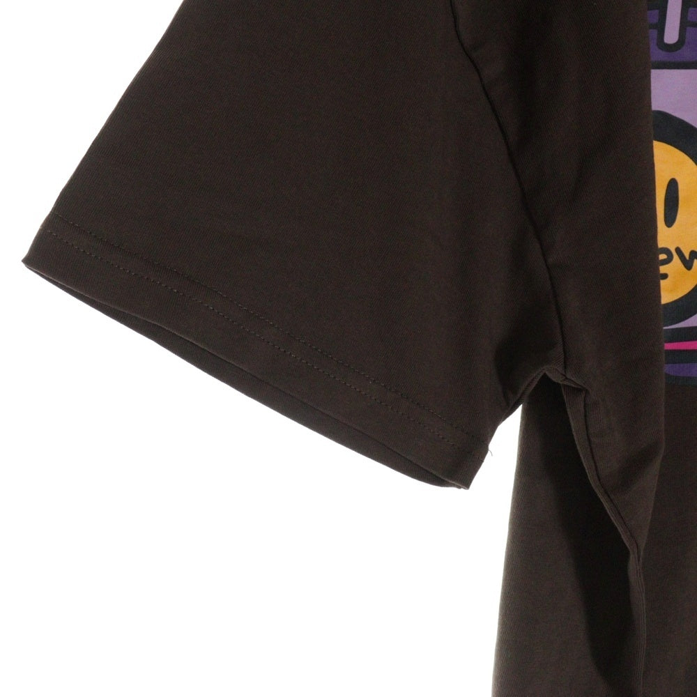 drew house(ドリューハウス) BOOMBOX S/S TEE ブームボックス ラジオ フロントプリント クルーネック半袖Tシャツ カットソー ブラウン