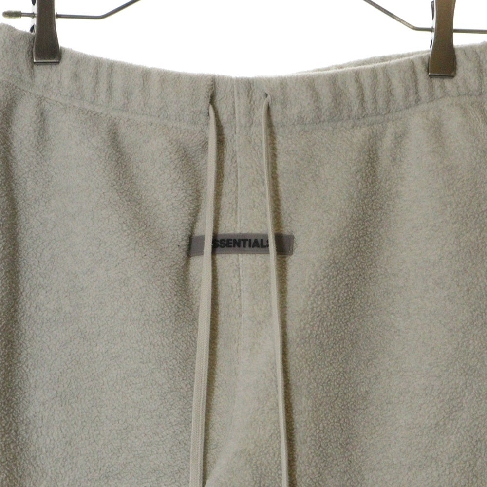 FEAR OF GOD ESSENTIALS(フィアオブゴッド エッセンシャルズ) ラバーロゴ ドローコード フリース スウェットパンツ グレー