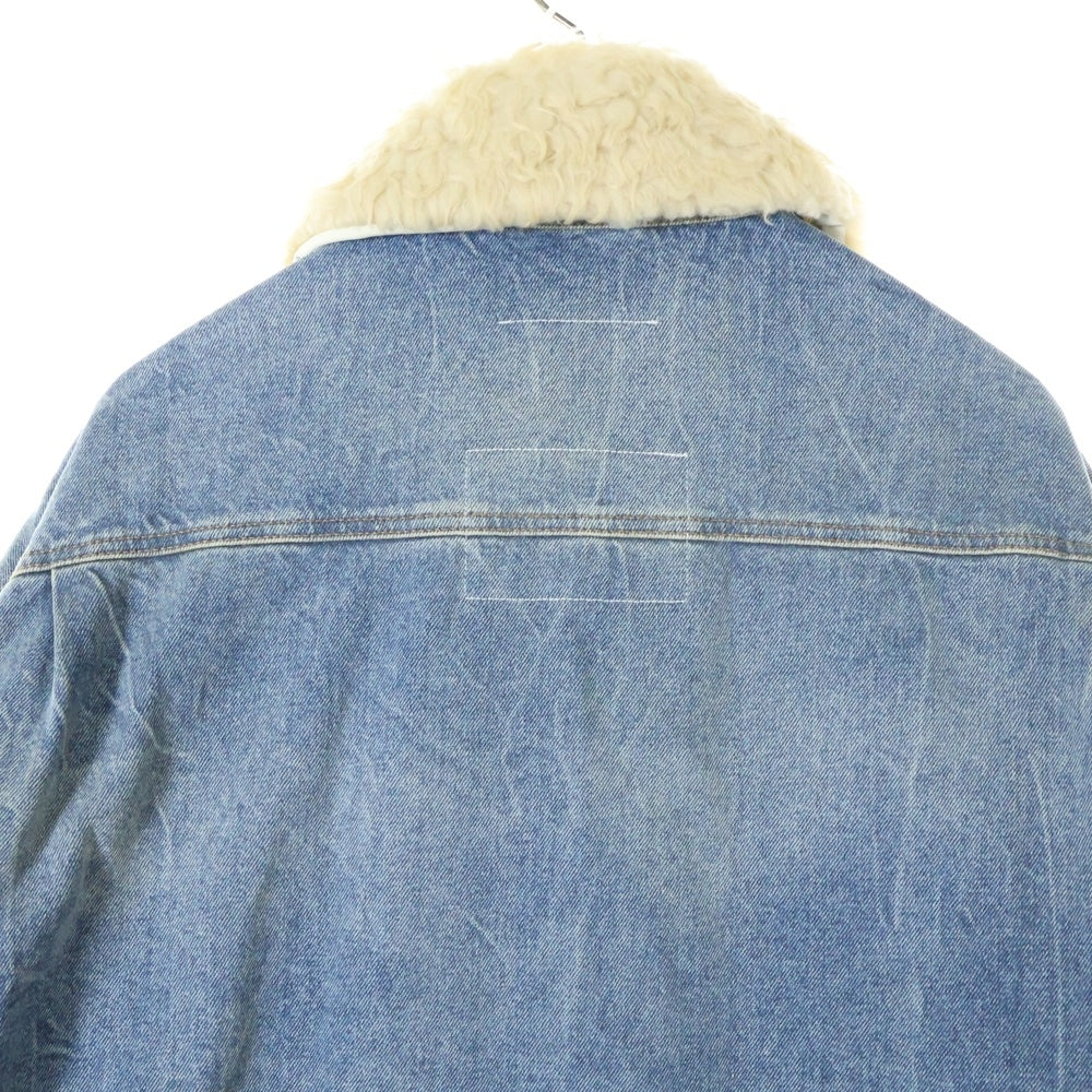 MM6 Maison Margiela(エムエムシックスメゾンマルジェラ) 23AW PADDED DENIM JACKET 襟ボア切り替え フロントロゴ 中綿 デニムジャケット インディゴ S52AM0263 S30828