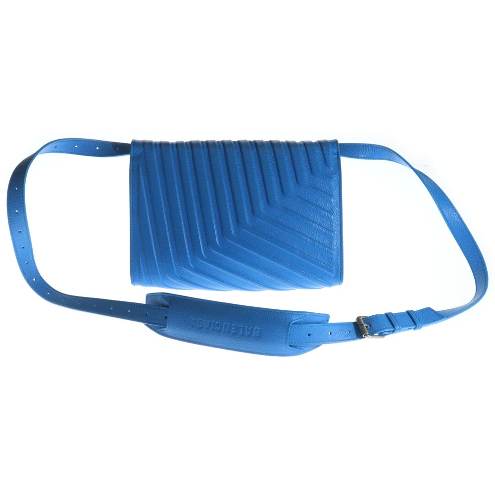 BALENCIAGA(バレンシアガ) CAR FLAP BAG W カー フラップ エンボス レザー ショルダーバッグ ブルー 679466
