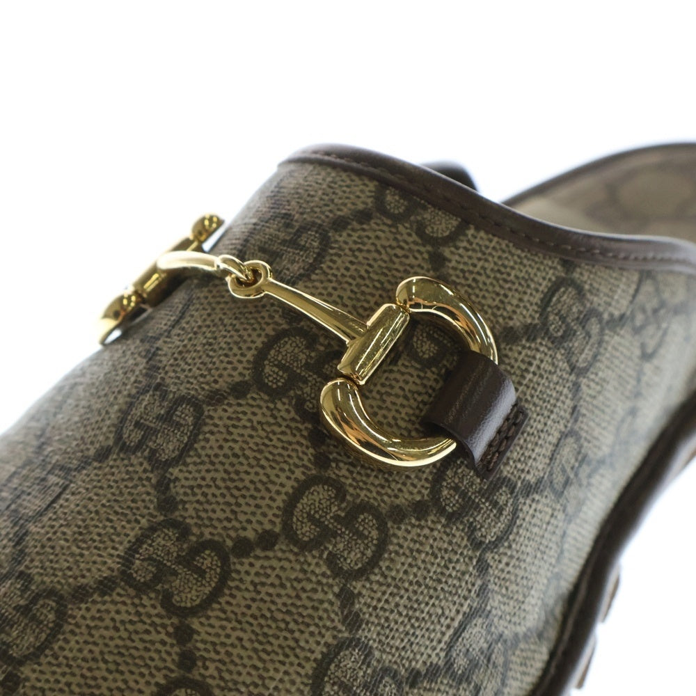 GUCCI(グッチ) GGスプリーム ホースビット サンダル ミュール ブラウン 655571