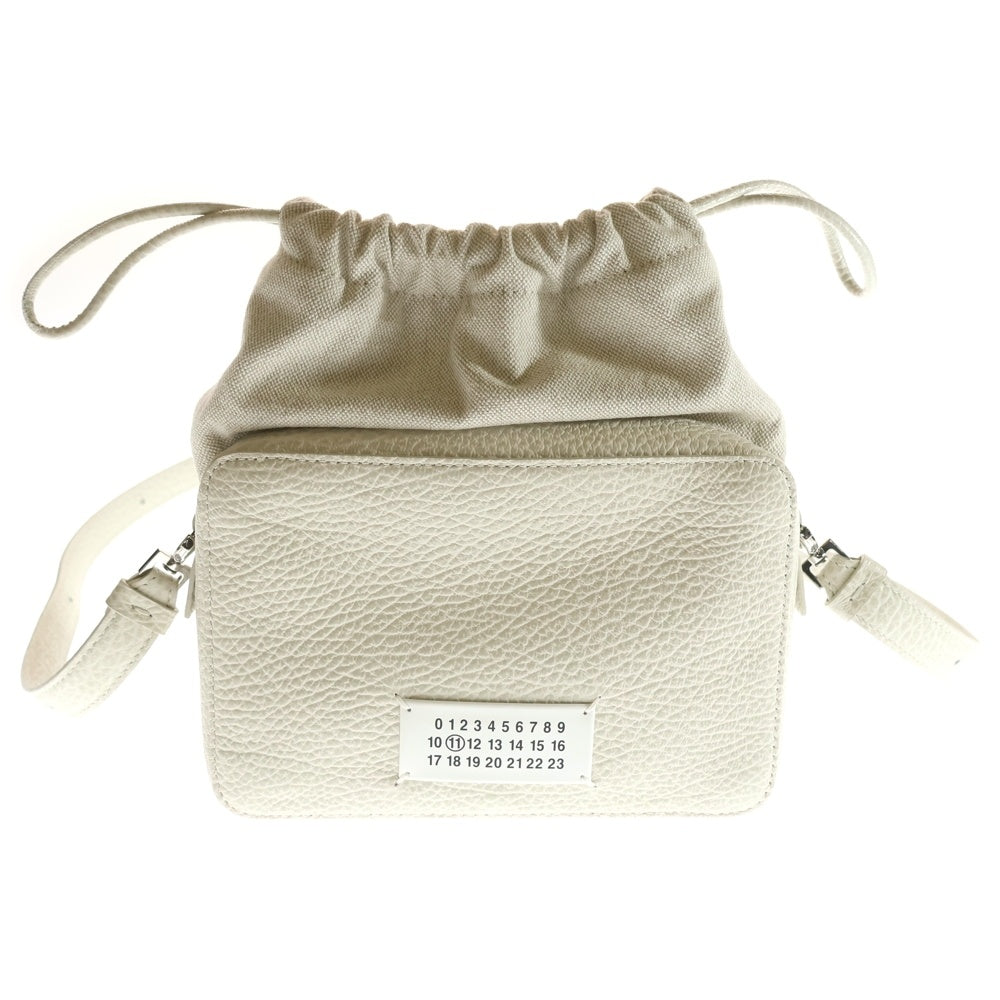 Maison Margiela(メゾンマルジェラ) 5AC ミディアム ショルダーバッグ ホワイト SB1WG0018 P4348