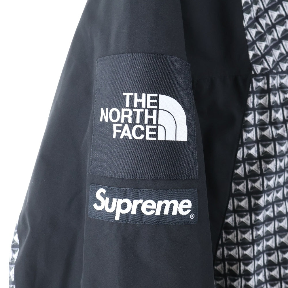 SUPREME(シュプリーム) ×SUPREME ×THE NORTH FACE Studded Mountain Light Jacket シュプリーム ノースフェイス スタッズド マウンテンジャケット ホワイト/ブラック NP121031