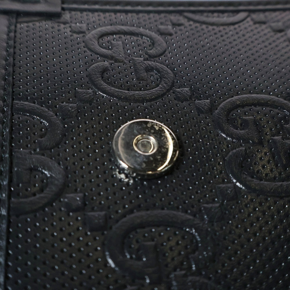 GUCCI(グッチ) GGエンボス レザー ショルダーバッグ ブラック 625571