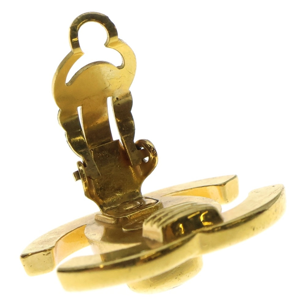 CHANEL(シャネル) ターンロックイヤリング 2個セット ゴールド