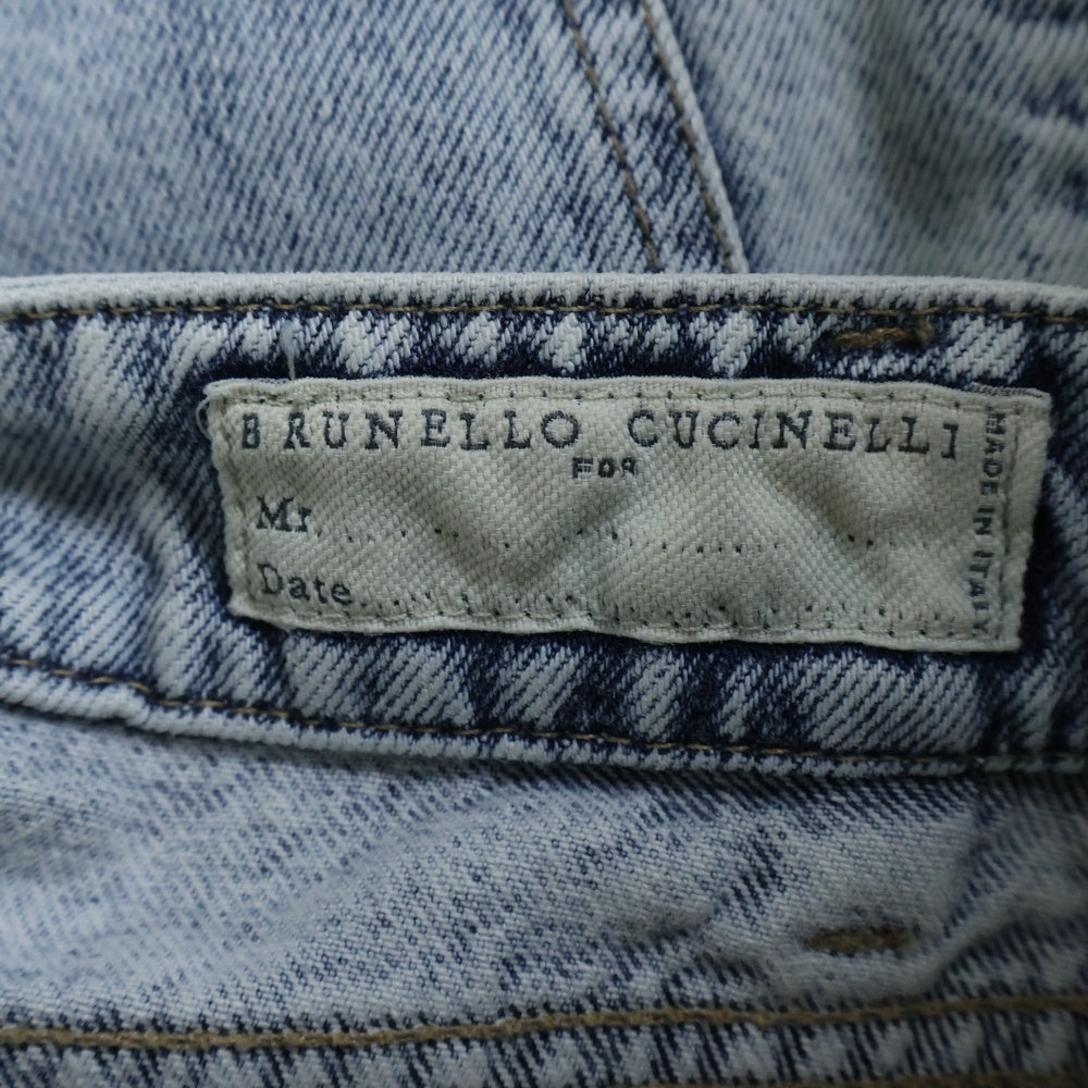 BRUNELLO CUCINELLI(ブルネロクチネリ) ボタンフライ テーパード デニムパンツ インディゴ