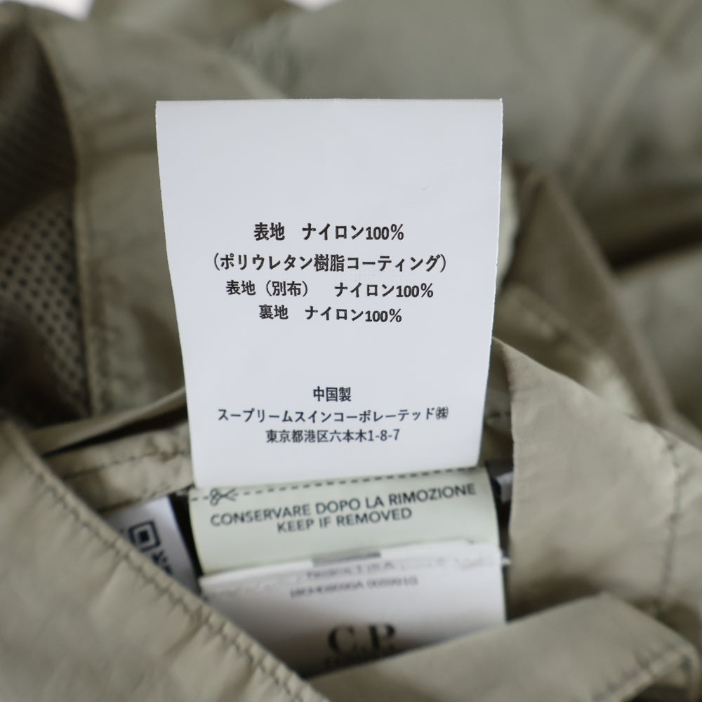 C.P. Company(シーピーカンパニー) FLATT NYLON GOGGLE OVERSHIRTS ゴーグルフード付き ナイロン ジャケット ベージュ 18CMOS090A-005991G