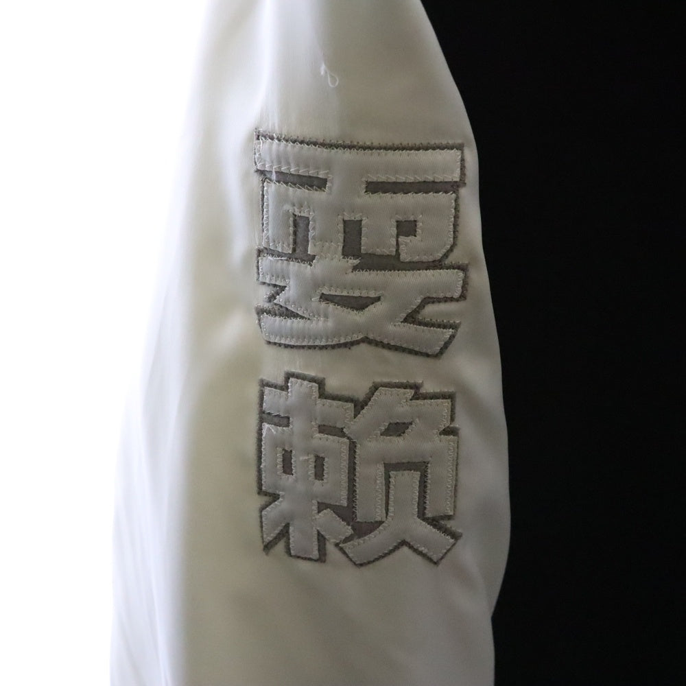 UNDEFEATED(アンディフィーテッド) ロゴ ボタンダウン ポリエステル スタジャン ジャケット ブルゾン ブラック ブラック/ホワイト