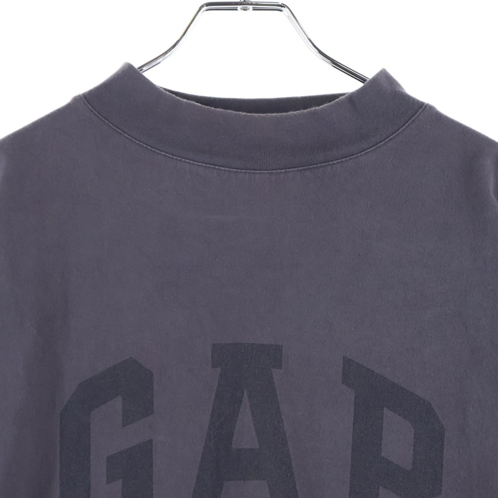 Yeezy Gap Engineered by Balenciaga(イージー ギャップ エンジニアードバイ バレンシアガ) DOVE 3/4 SLEEVE TEE ドーヴ ロゴプリント 半袖Tシャツカットソー チャコールグレー 471286