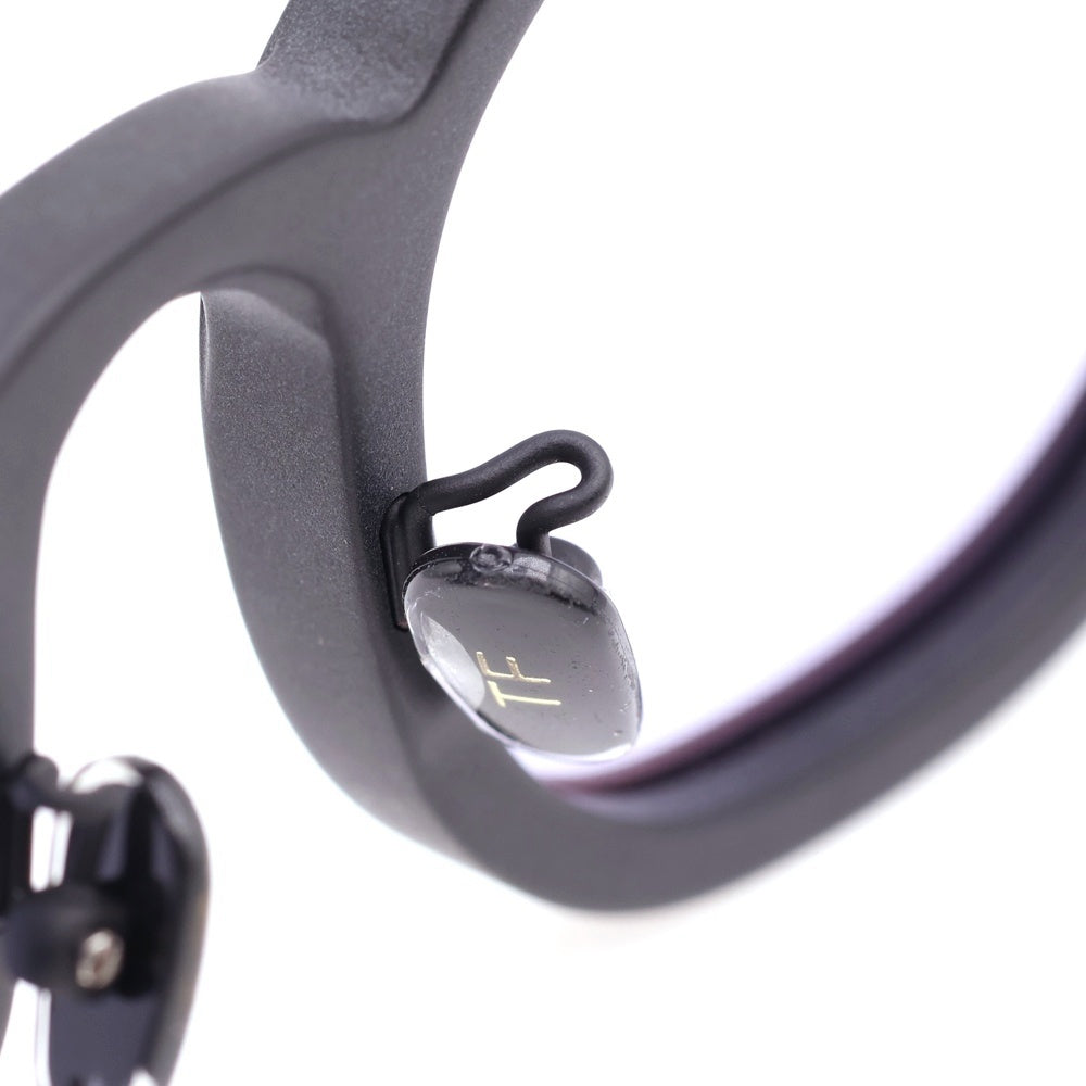 TOM FORD(トムフォード) ウェリントンシェイプ マット サングラス アイウェア メガネ ブラック TF1151-D